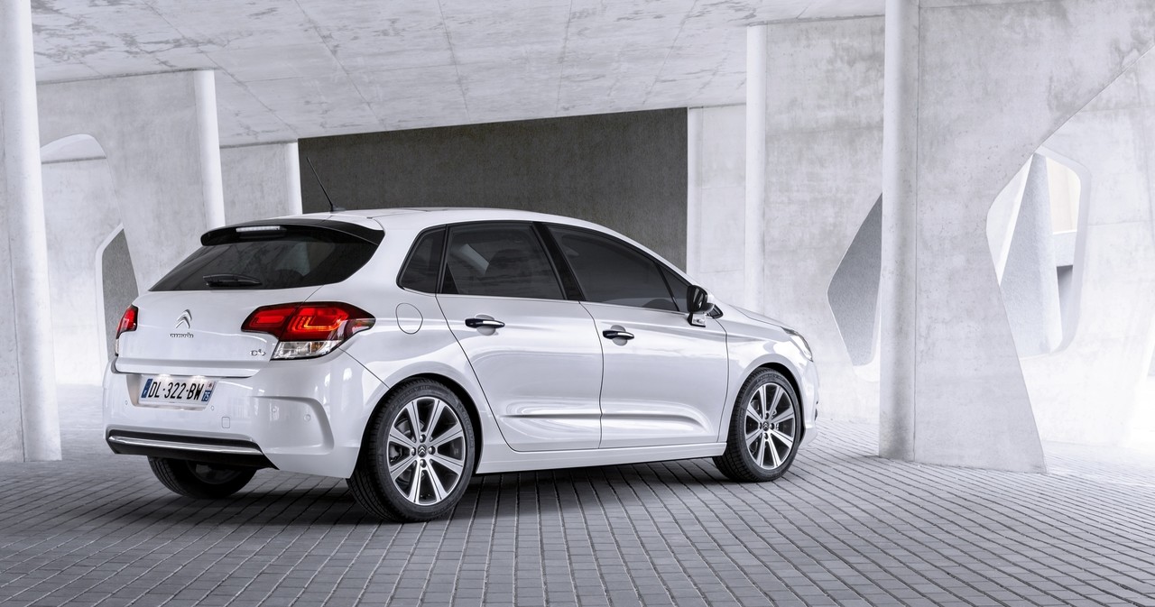 citroen-c4-2015-40
