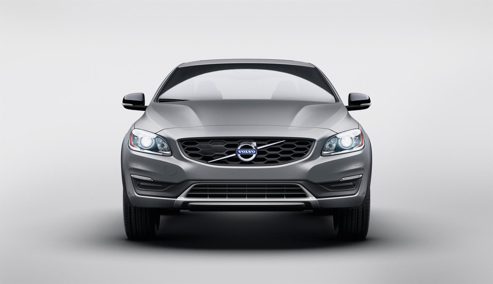 Volvo-S60-Cross-Country-3