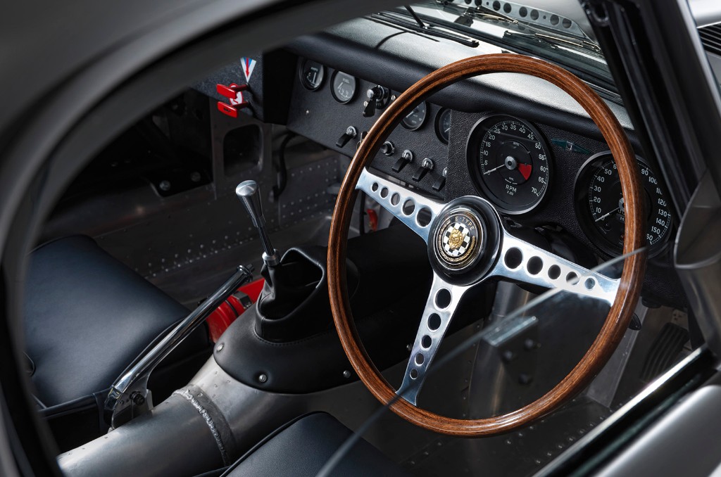 jaguar-e-type-lightweight-un-clasico-por-excelencia-vuelve-al-presente-201417766_27