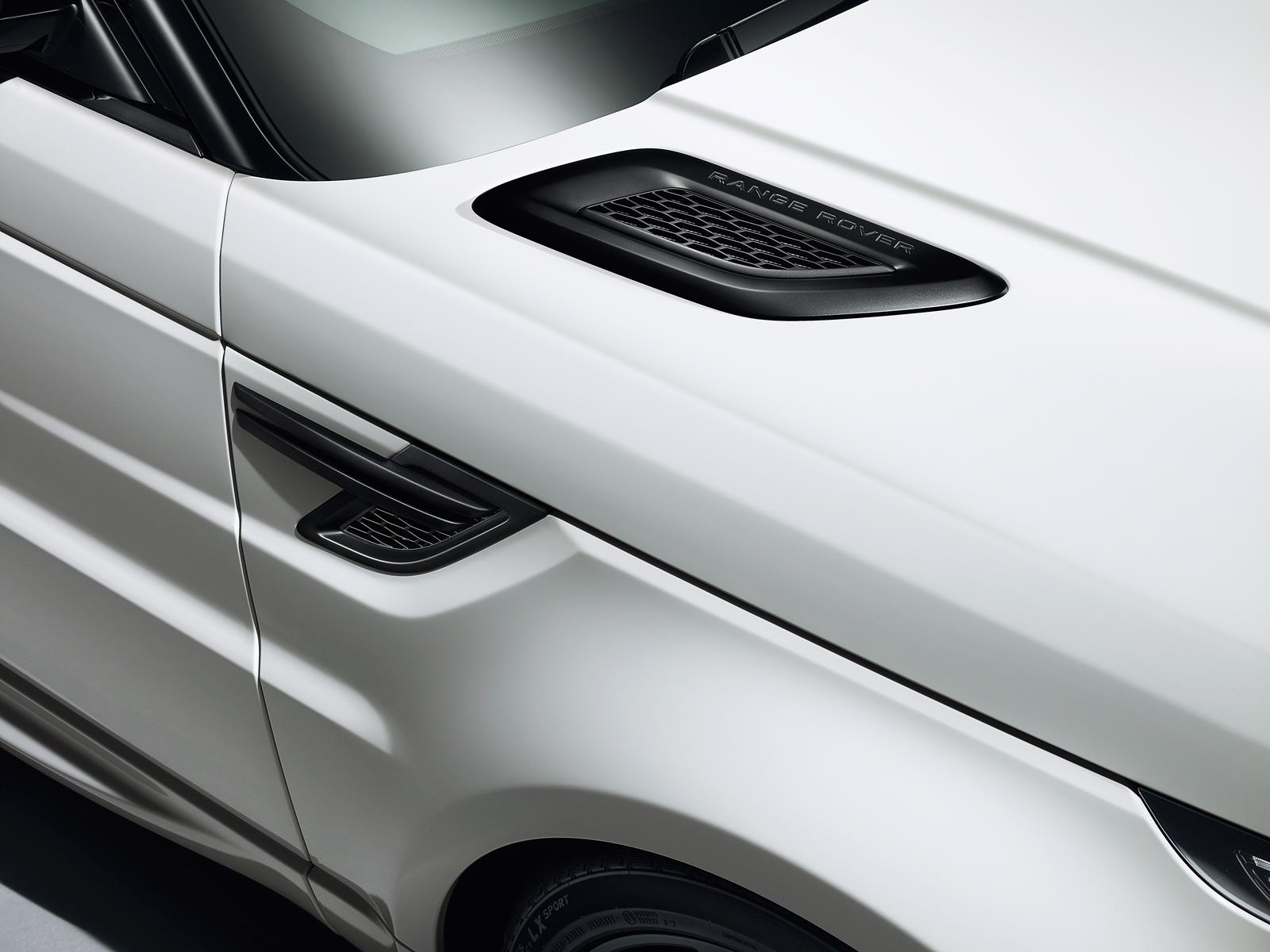 Range-Rover-Sport-Stealth-Pack-4