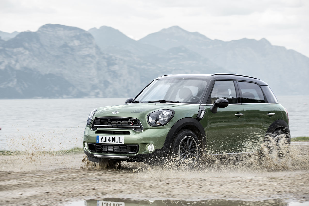 MINI-Countryman-2014-22