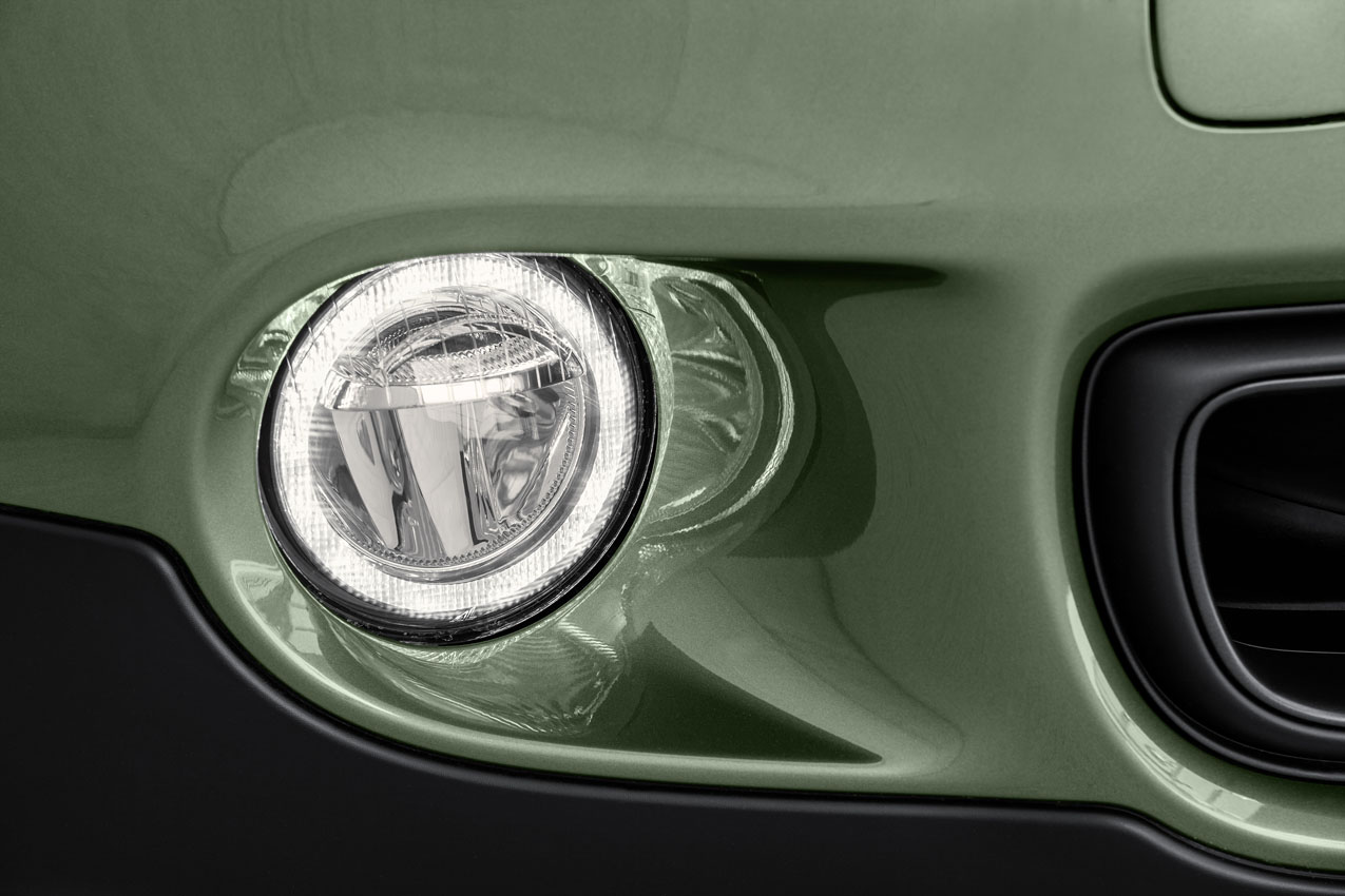 MINI-Countryman-2014-24