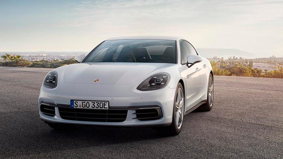 Porsche Panamera 4 E-Hybrid 2017: La versión híbrida que mejora las prestaciones del anterior 2