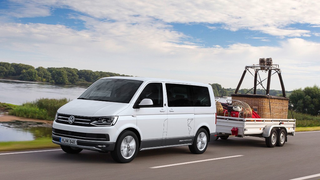 volkswagen-multivan-panamericana-201630545_2-1
