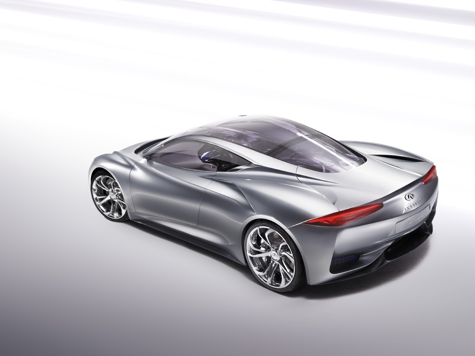 First Look: Infiniti Emerg-e concept