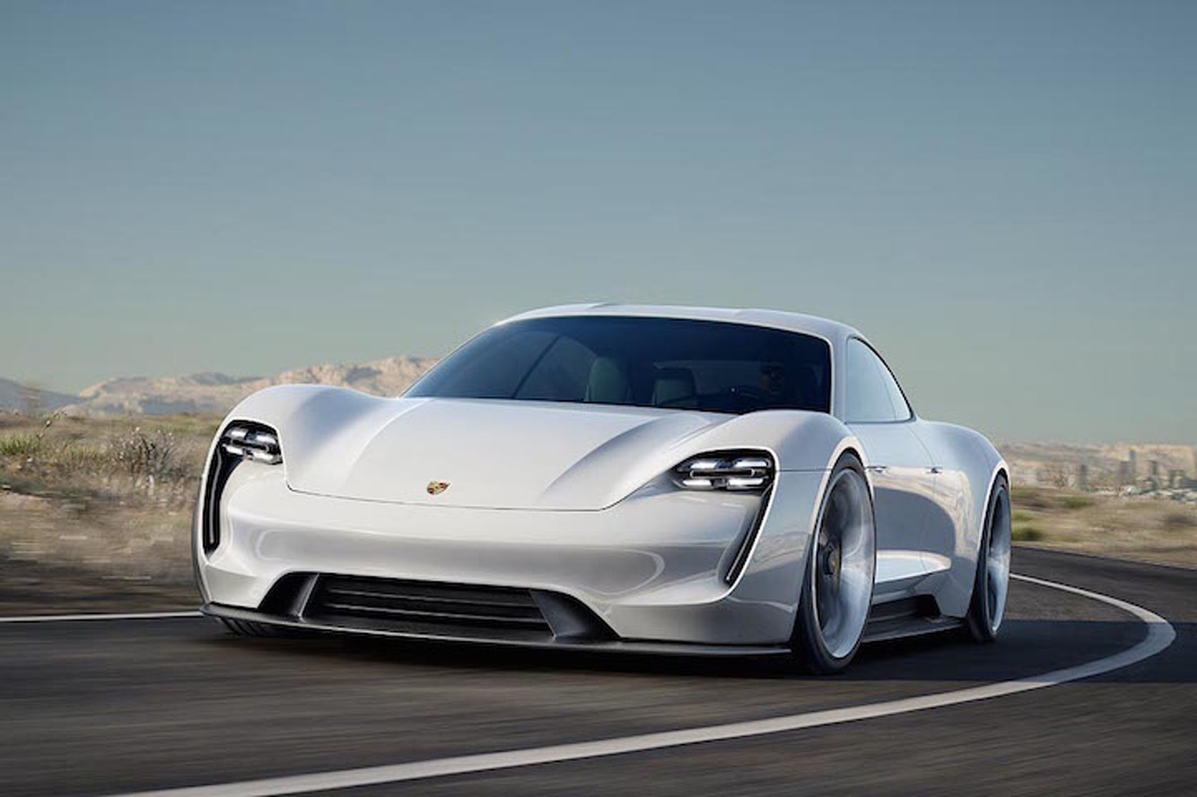 el-porsche-mission-e-continua-adelante-lo-veremos-el-proximo-ano-02