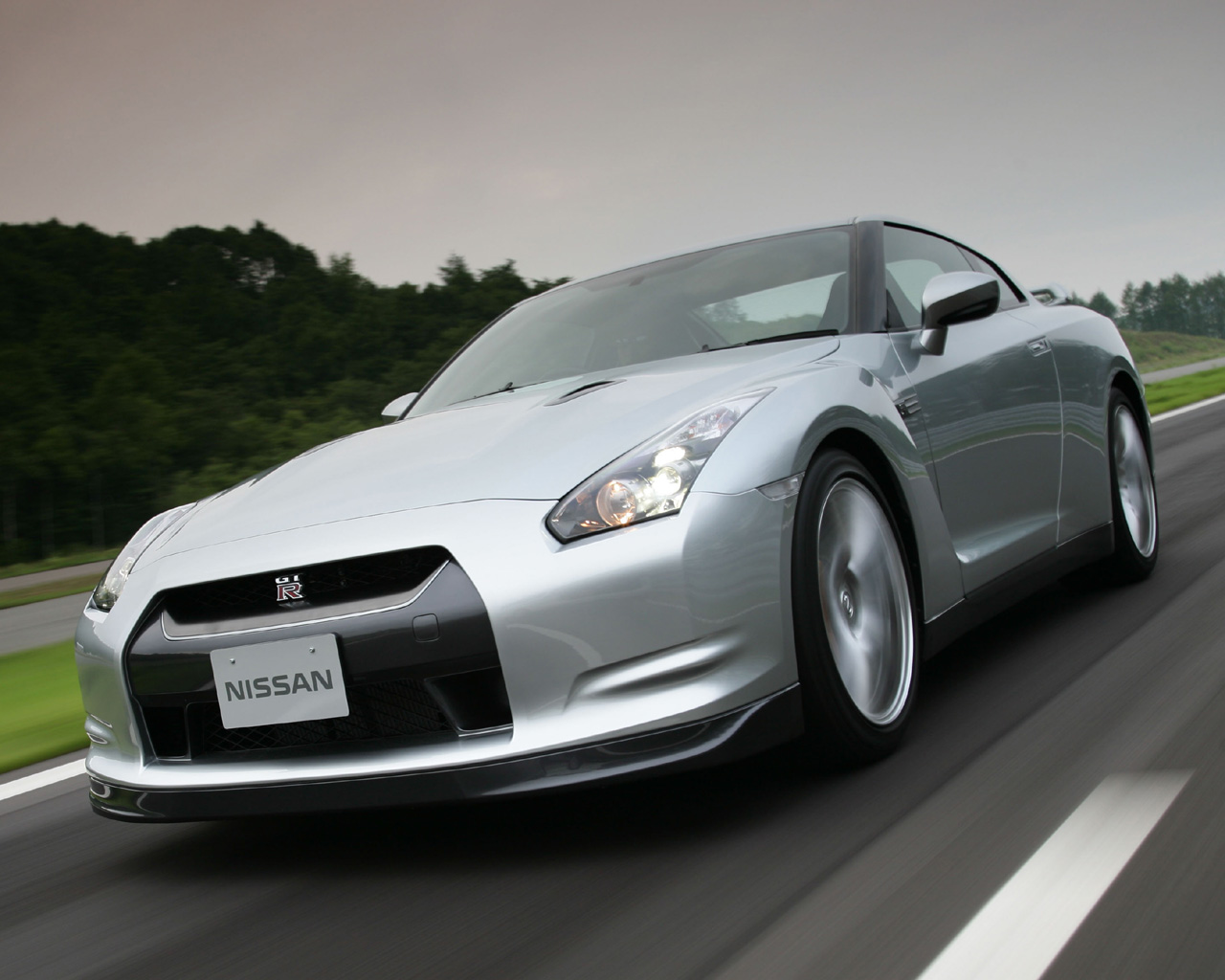 nissan-gt-r-informacion-datos-y-fotos-01