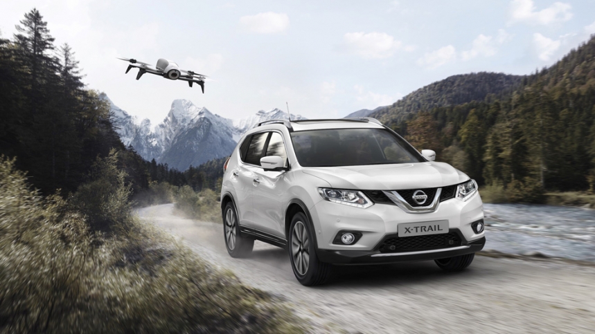 nissan-x-trail-x-scape-mientras-unos-te-regalan-un-smartphone-nissan-te-regala-un-dron-01