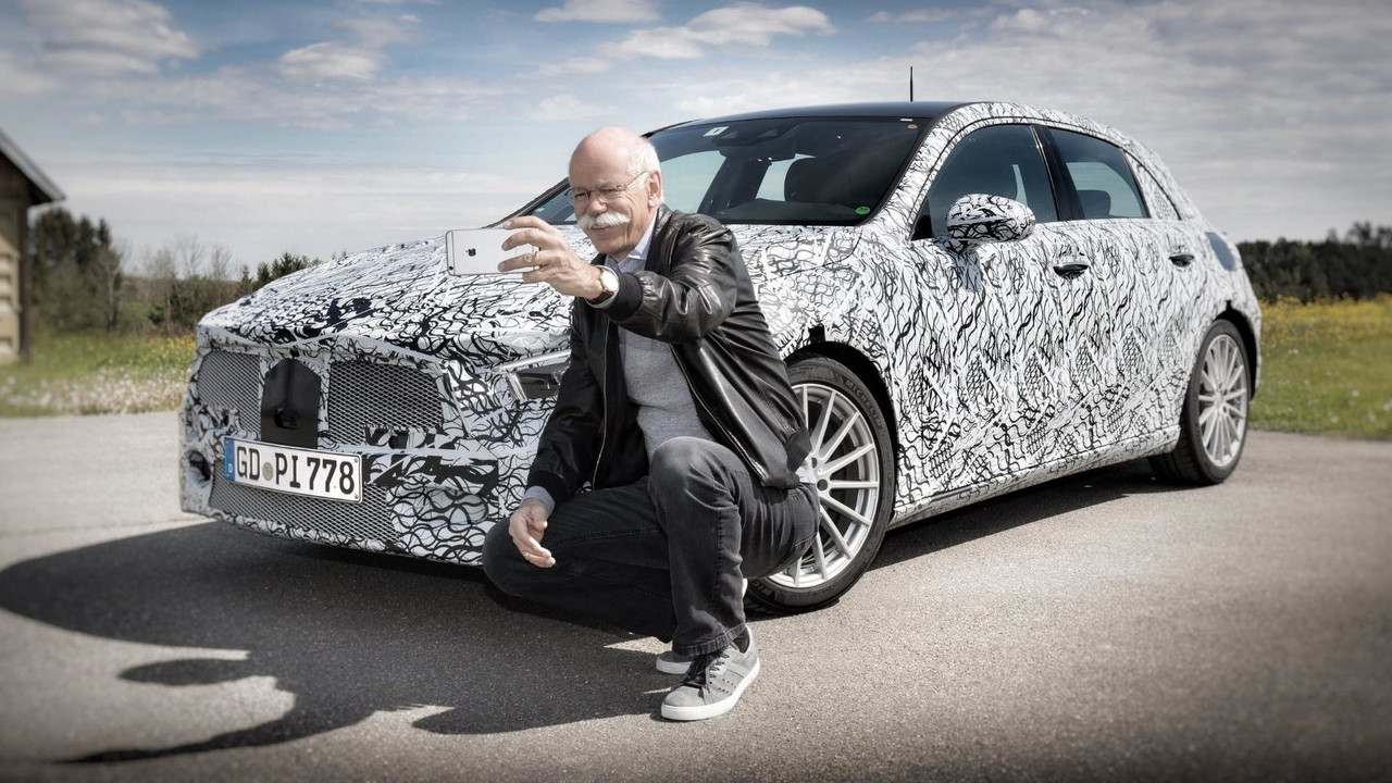 mercedes-benz-nos-anticipa-el-nuevo-clase-a-02