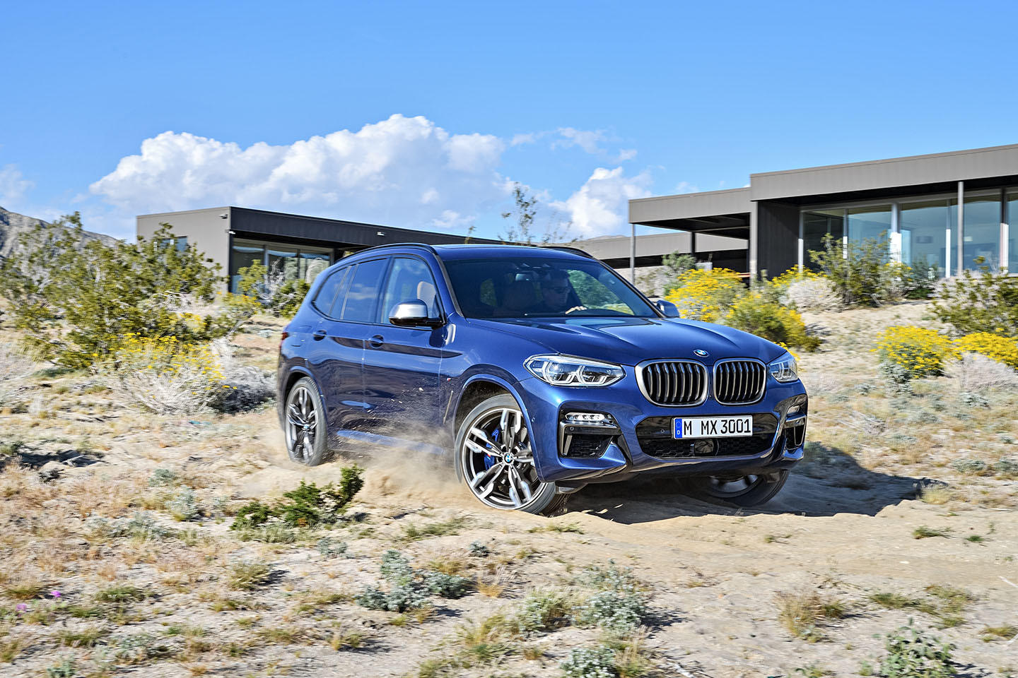 oficial-nuevo-bmw-x3-ahora-con-mas-tecnologias-para-ser-mas-autonomo-en-carretera-26