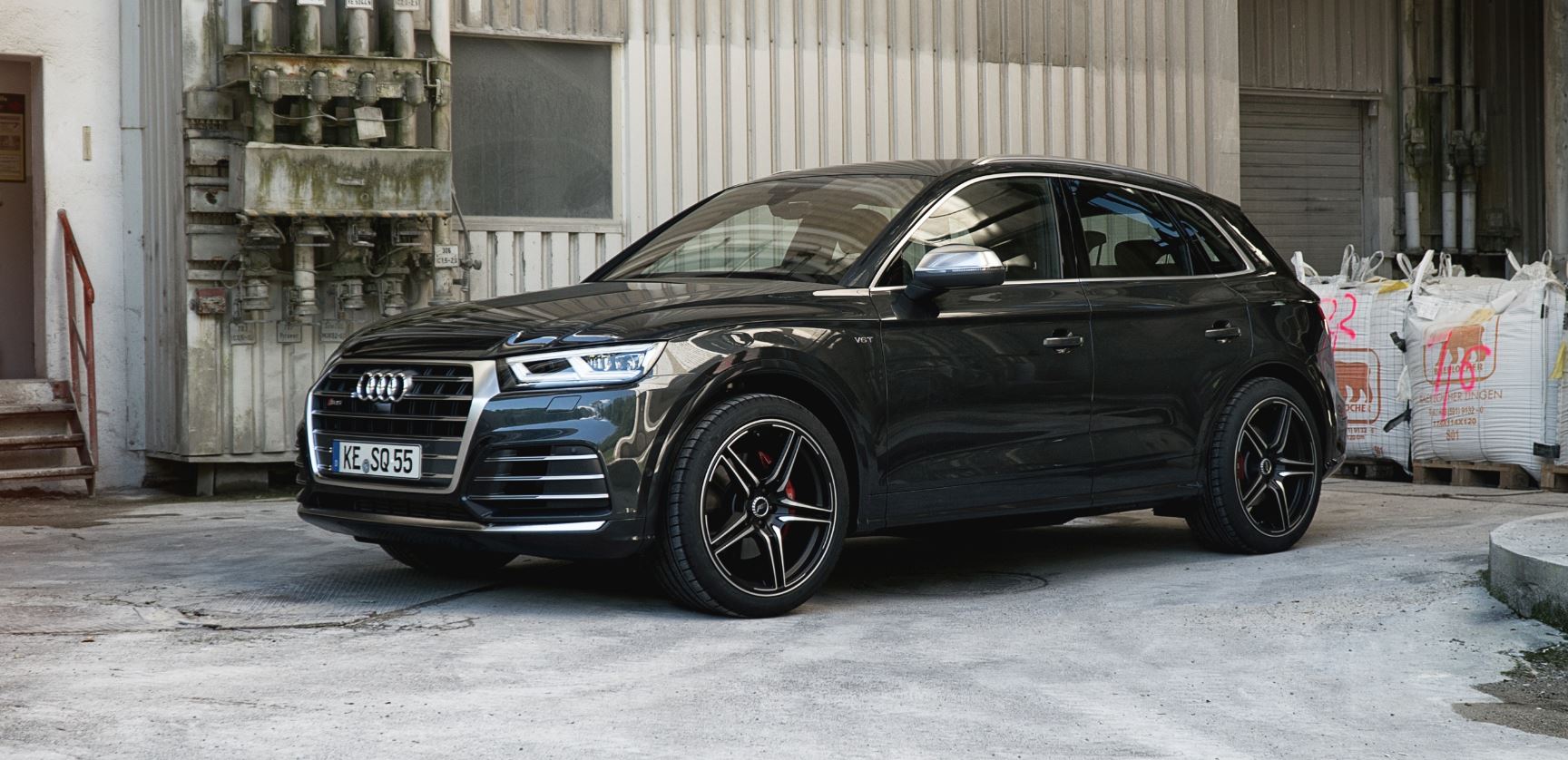 el-suv-que-no-se-dejara-adelantar-facilmente-abt-deja-al-audi-sq5-con-525-cv-y-550-nm-de-par-01