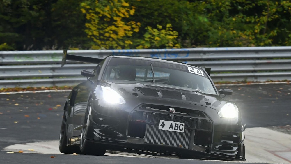 un-nissan-gt-r-de-1-115-cv-quiere-posicionarse-como-el-nuevo-rey-de-nurburgring-objetivo-destronar-al-porsche-911-gt2-rs-04