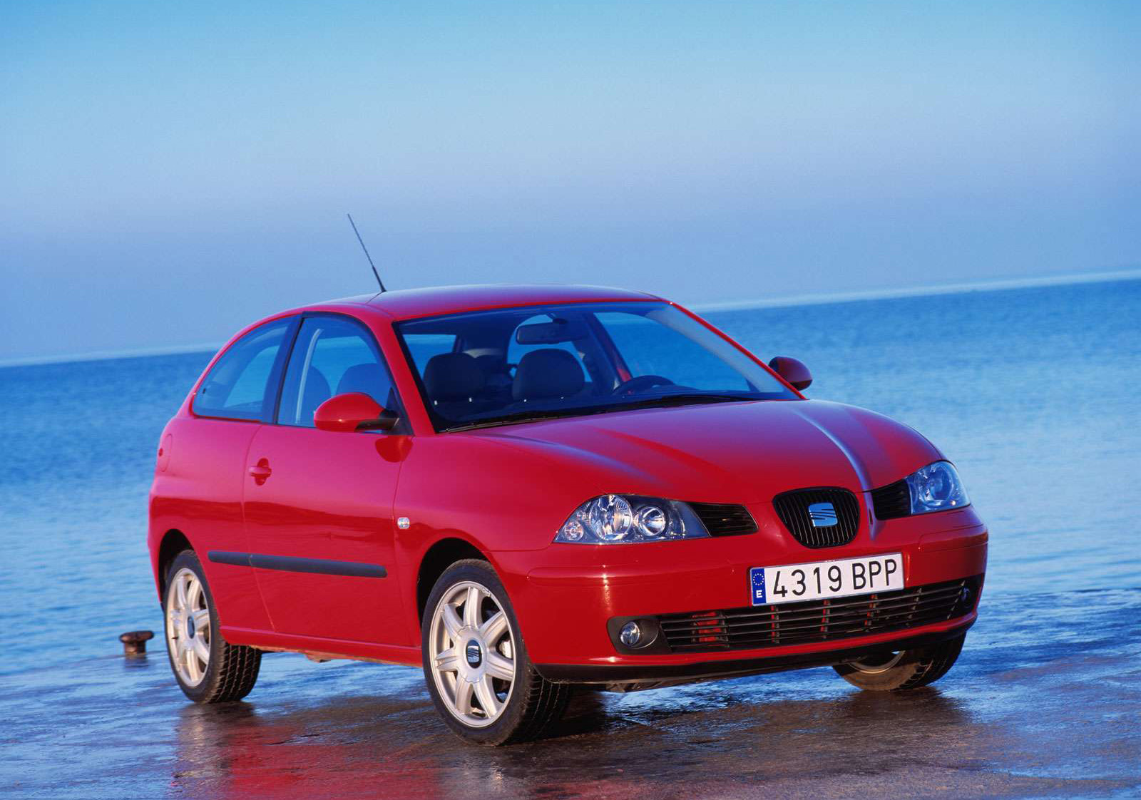 cuales-son-los-coches-mas-robados-y-menos-robados-en-espana-te-lo-contamos-01