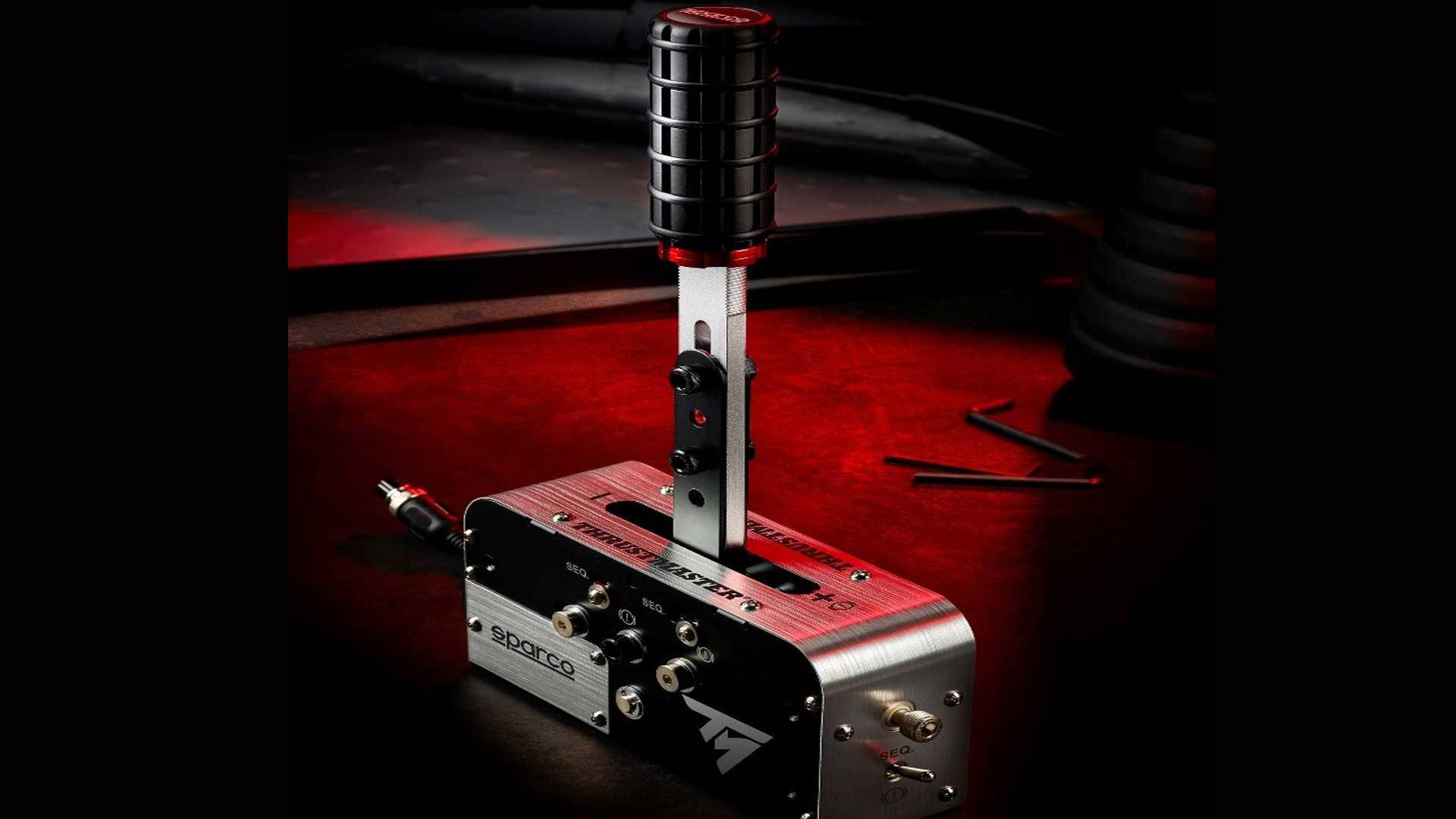 si-te-gustan-los-simuladores-de-conduccion-este-thrustmaster-sparco-es-ideal-para-ti-06
