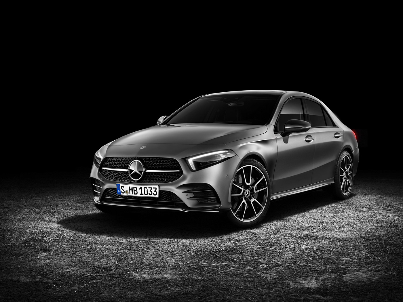asi-sera-el-mercedes-clase-a-sedan-mas-cerca-del-debut-02