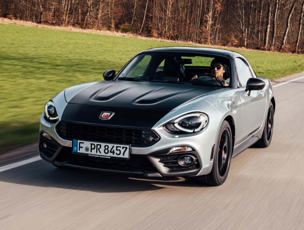 el-abarth-124-spider-gt-llega-al-mercado-espanol-con-techo-duro-desmontable-03