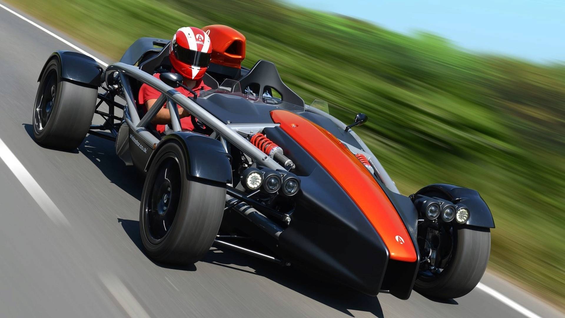 llega-el-nuevo-ariel-atom-4-con-el-2-0-vtec-de-320-cv-el-coche-perfecto-para-tandas-10