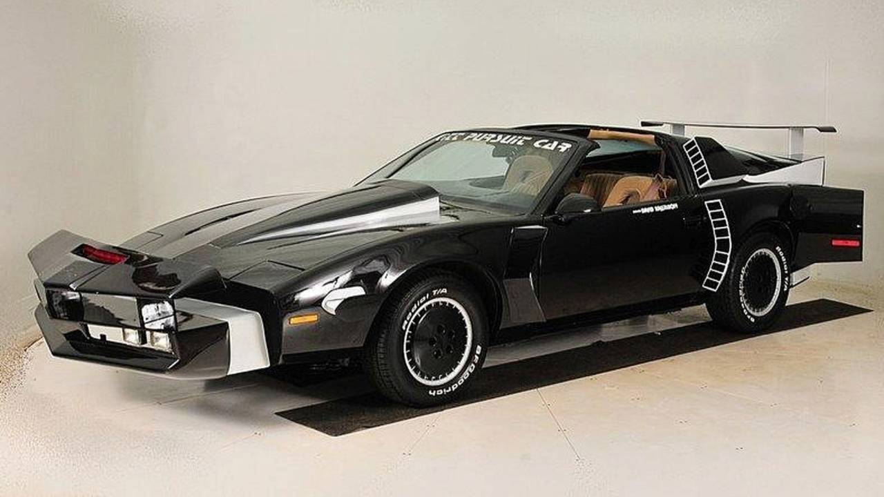 quieres-una-de-las-tres-unidades-de-kitt-el-coche-fantastico-esta-a-la-venta-07