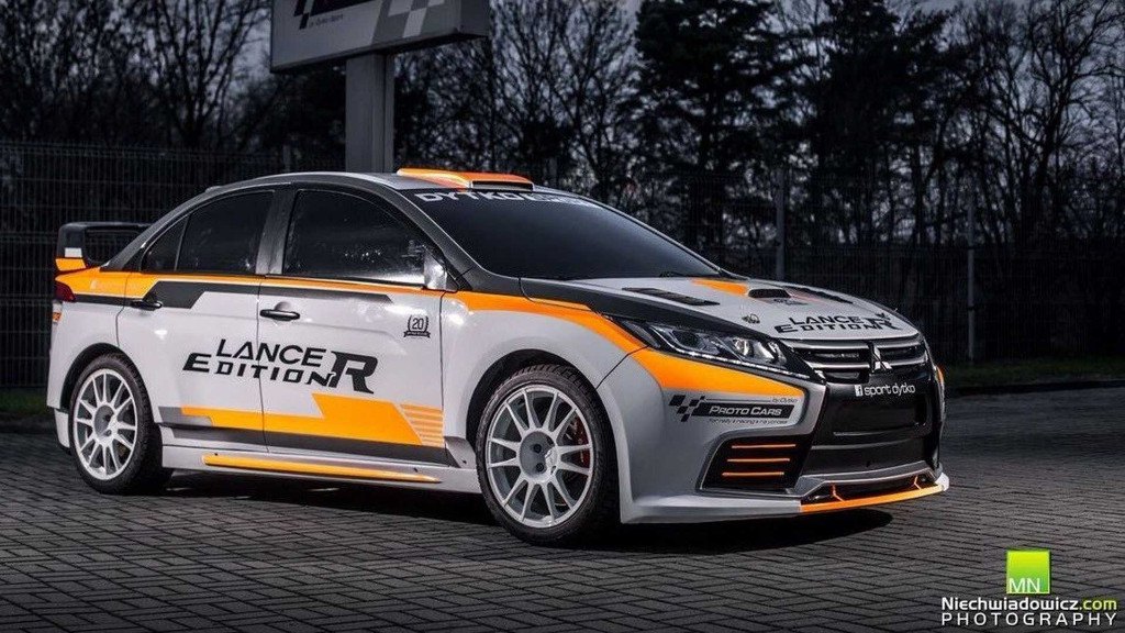 mitsubishi-lancer-edition-r-asi-es-como-deberia-haber-sido-el-sucesor-del-lancer-evo-11