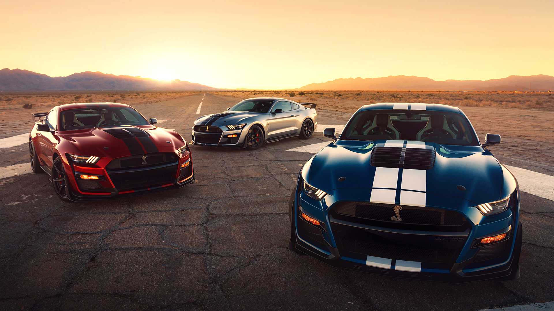 750-cv-fibra-de-carbono-y-un-aspecto-brutal-para-el-ford-mustang-gt500-2020-77