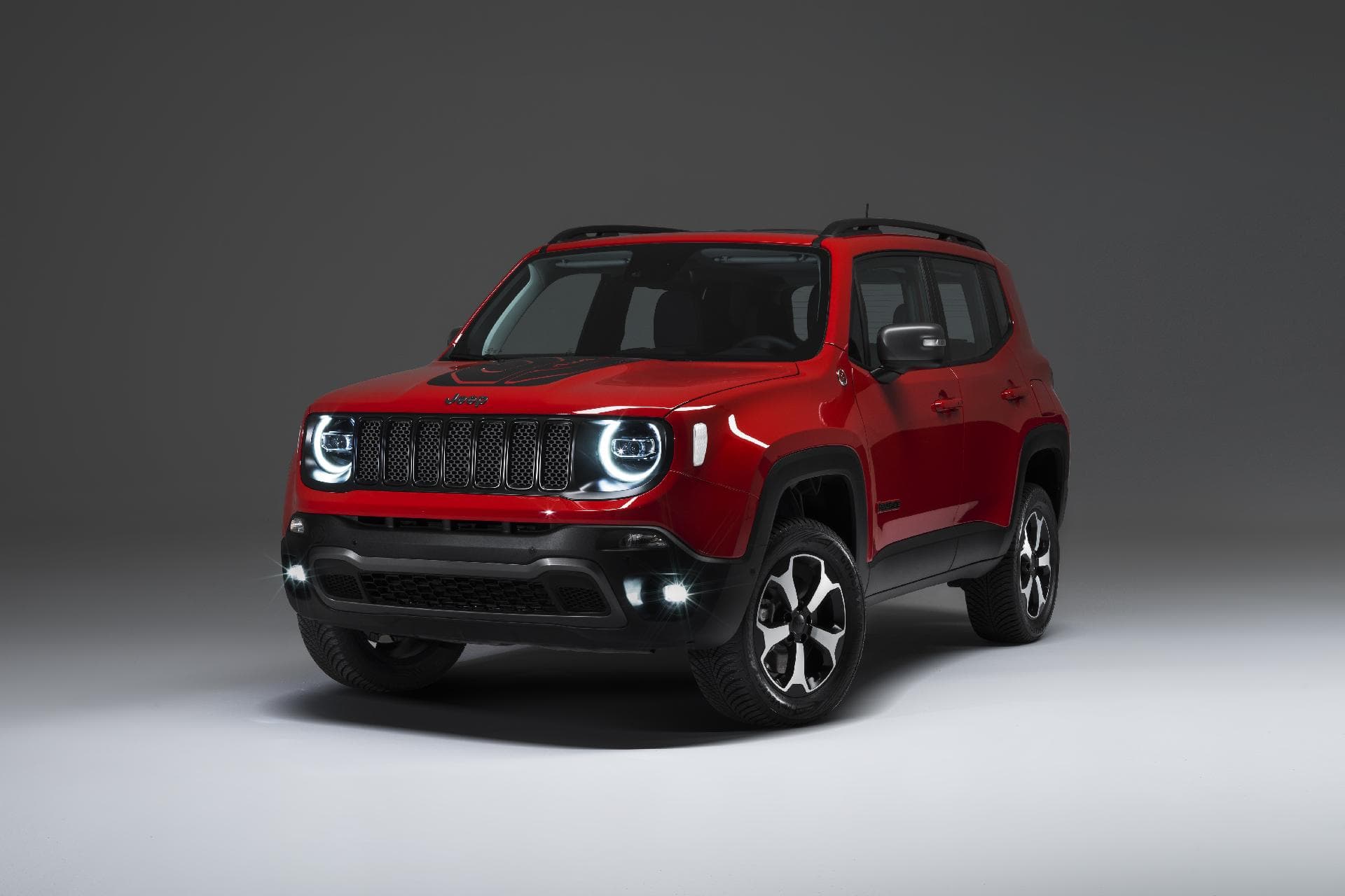 jeep-renegade-y-compass-hibridos-enchufables-hasta-240-cv-05