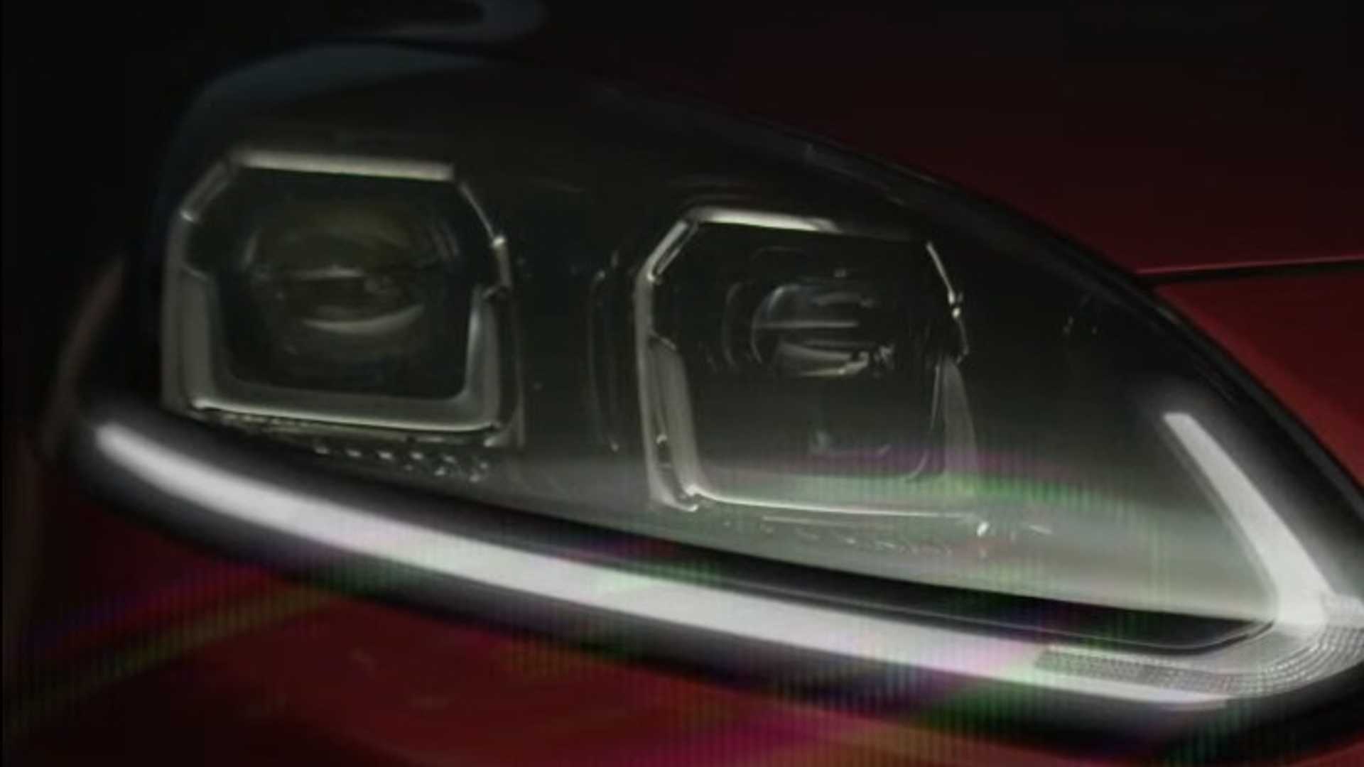 video-nuevo-ford-kuga-anticipo-oficial-antes-del-debut-01