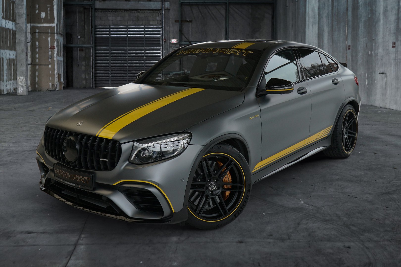 Mercedes-AMG-GLC-63-S-4MATIC-Coupé-por-Manhart-1