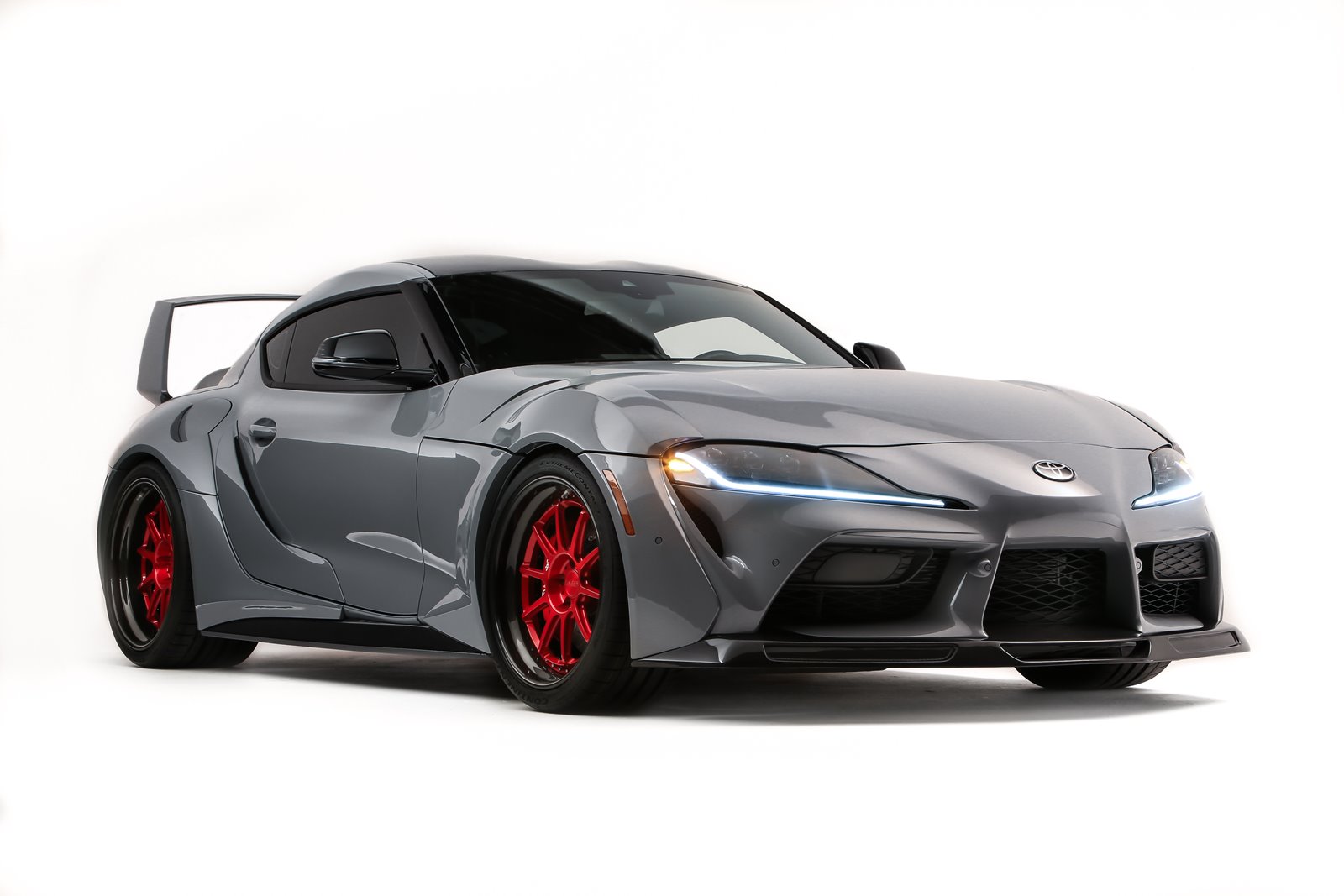 Toyota-GR-Supra-HyperBoost-Edition-4