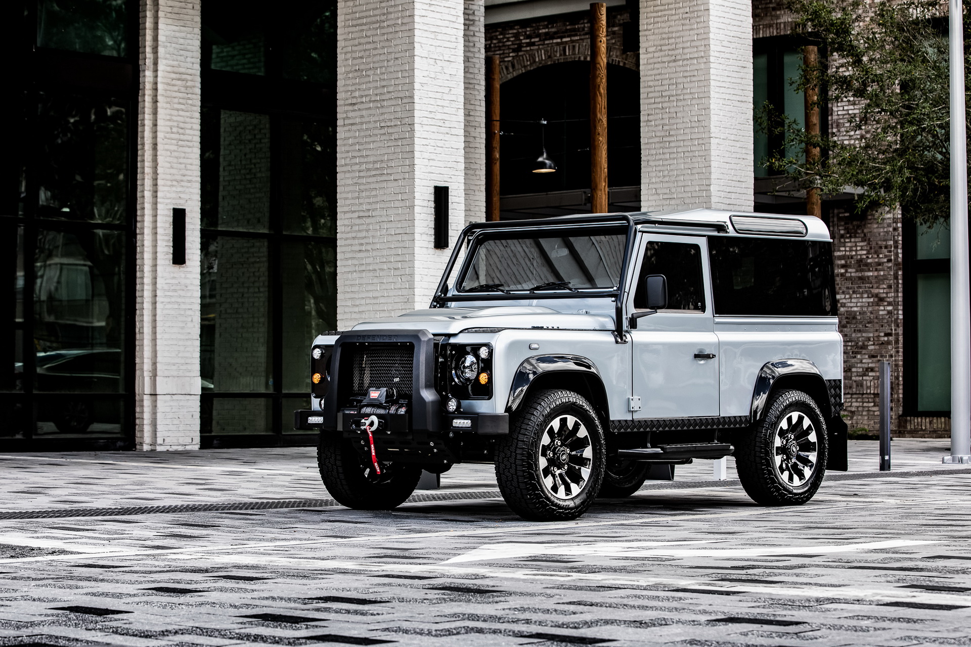 land-rover-defender-ecd-tuning-project-blackcomb-1