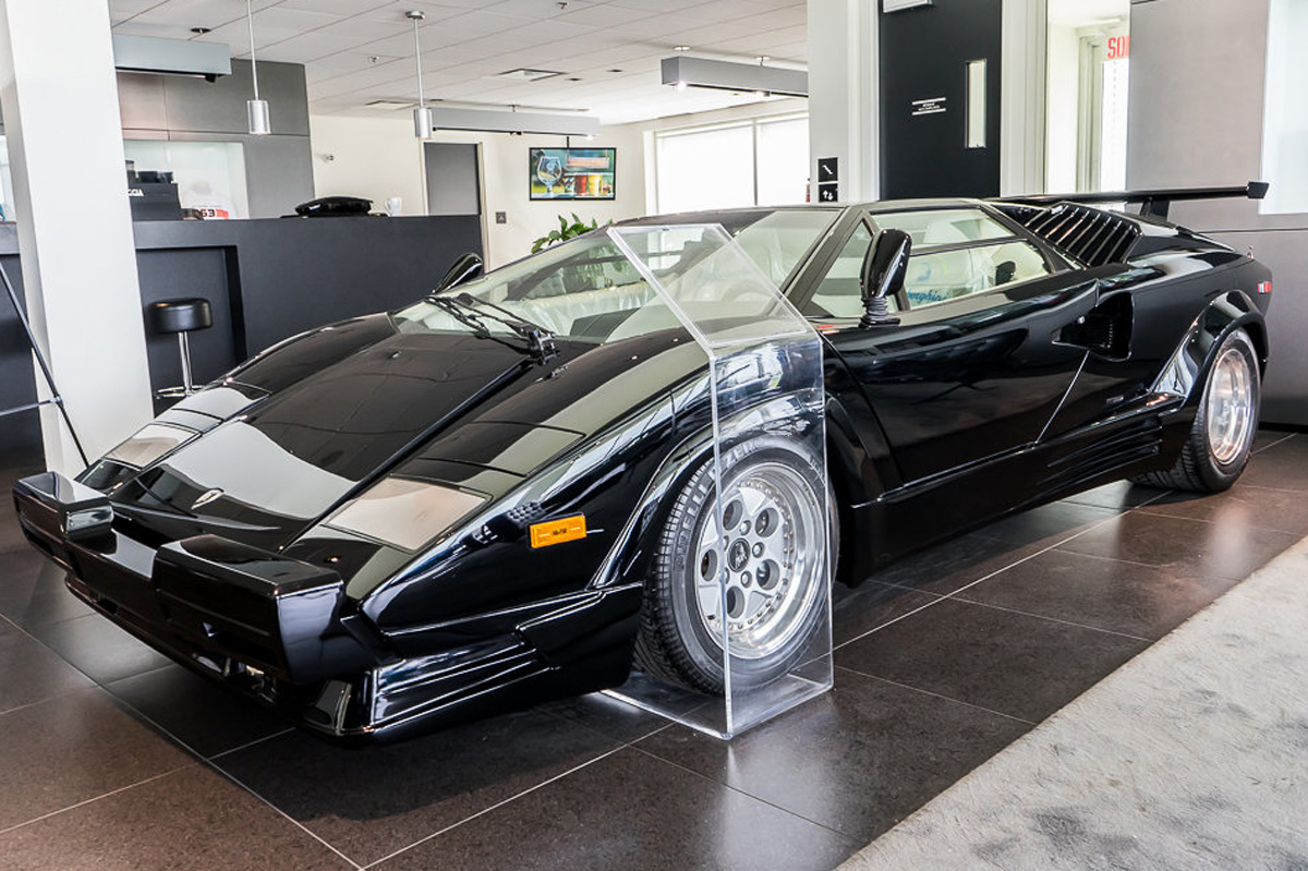 lamborghini-countach-25-aniversario-1