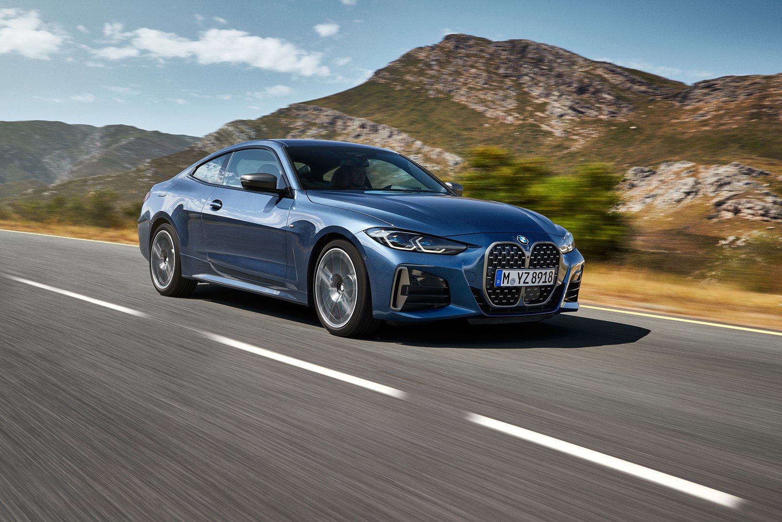 Bmw serie 4 coupe 2021 ya es oficial y sus rinones no pasan desapercibidos 1