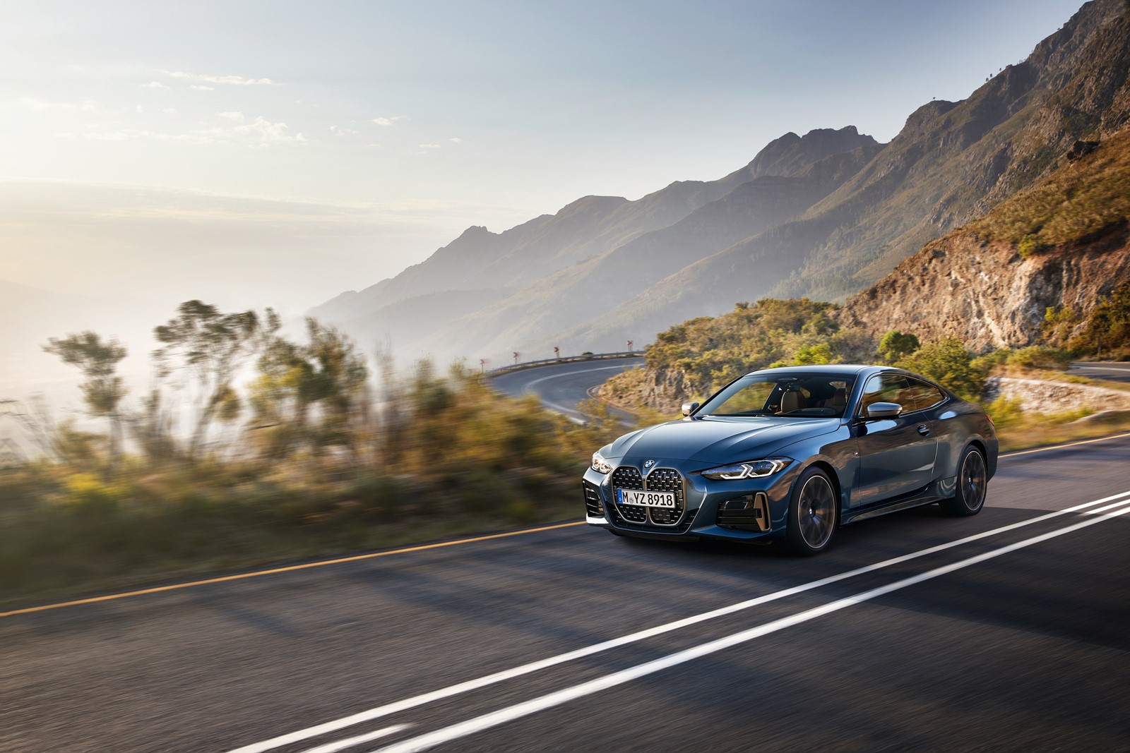 Bmw serie 4 coupe 2021 ya es oficial y sus rinones no pasan desapercibidos 5