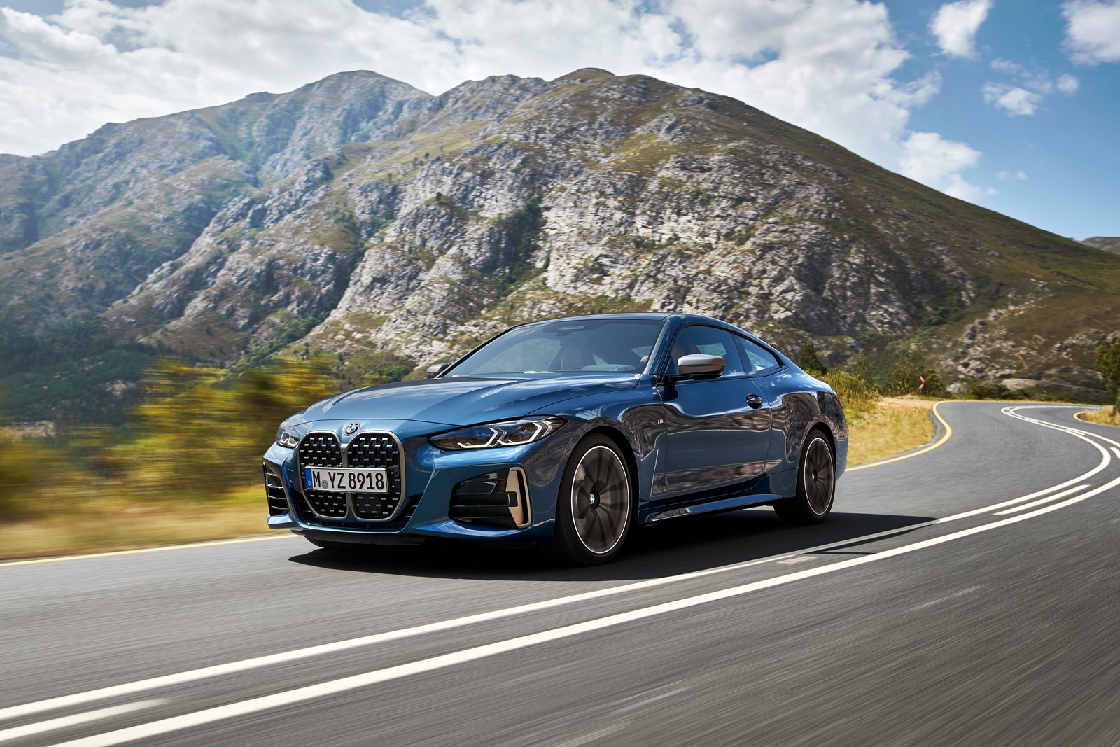 Bmw serie 4 coupe 2021 ya es oficial y sus rinones no pasan desapercibidos 6