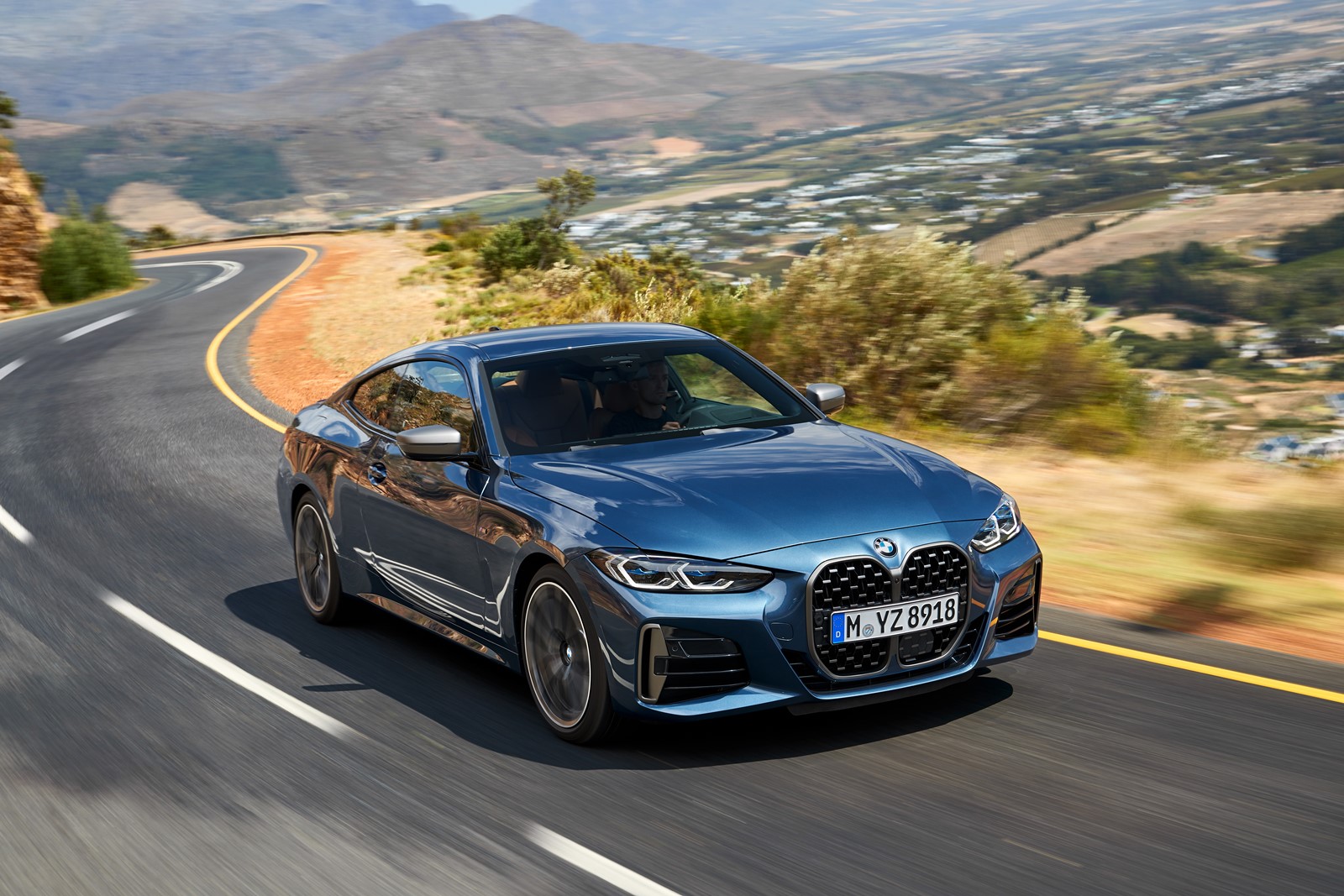Bmw serie 4 coupe 2021 ya es oficial y sus rinones no pasan desapercibidos 8