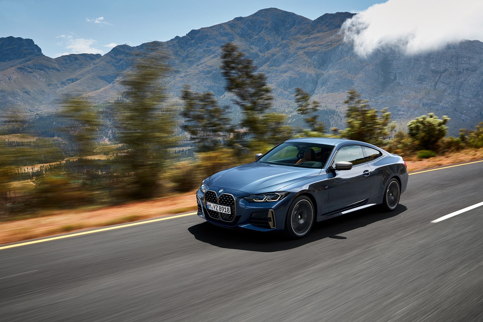 Bmw serie 4 coupe 2021 ya es oficial y sus rinones no pasan desapercibidos 9