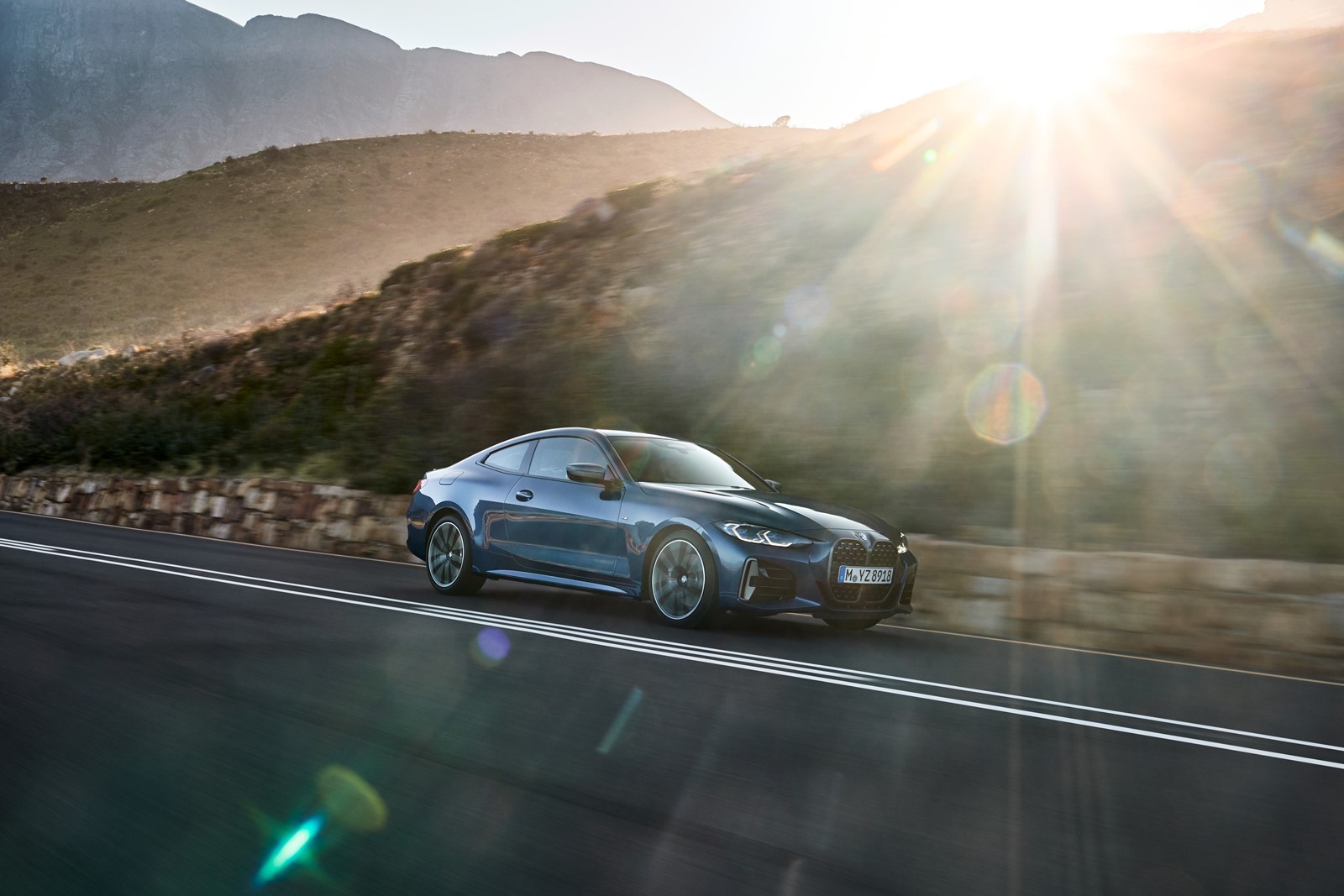 Bmw serie 4 coupe 2021 ya es oficial y sus rinones no pasan desapercibidos 14