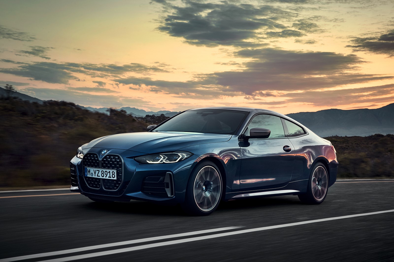 Bmw serie 4 coupe 2021 ya es oficial y sus rinones no pasan desapercibidos 16