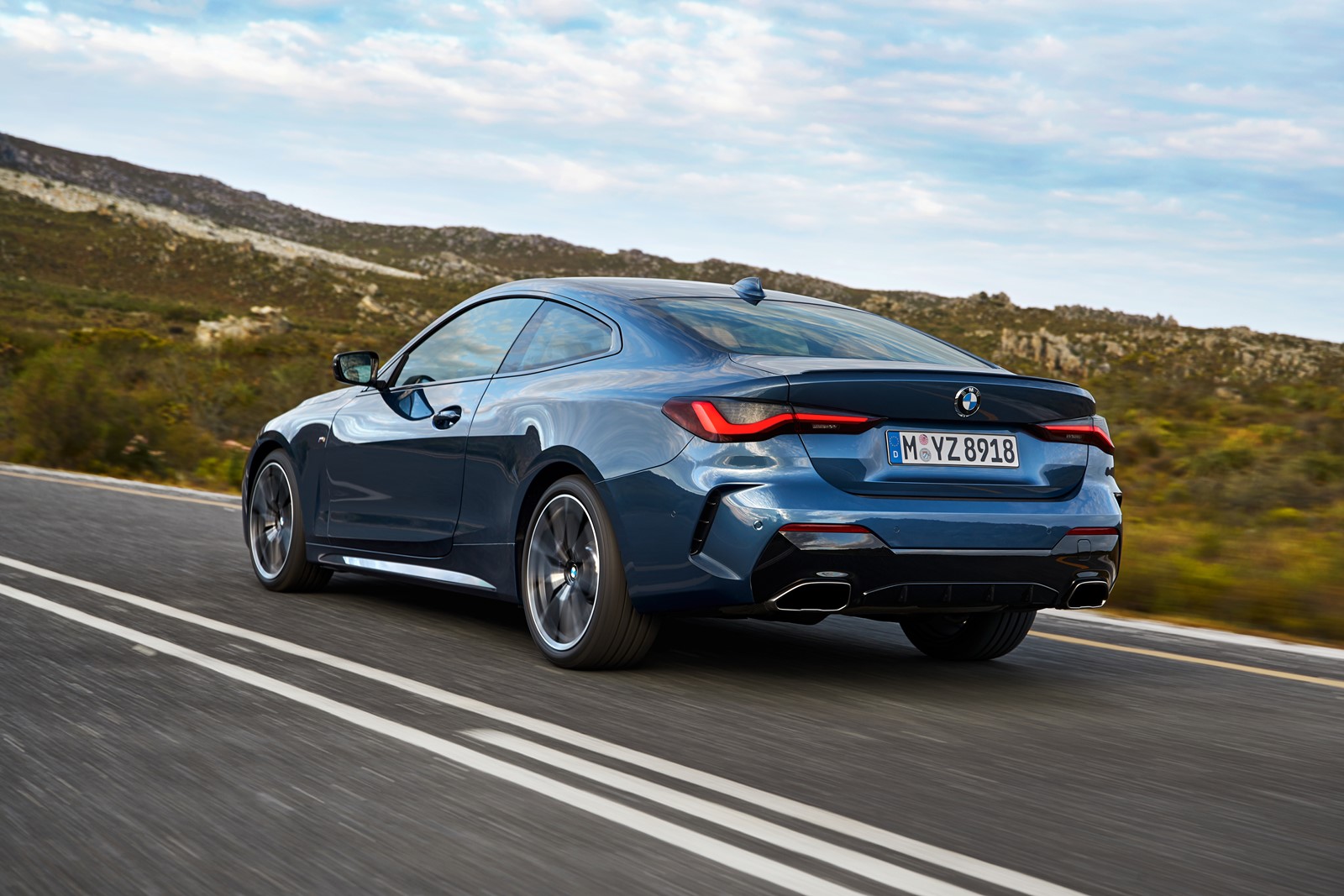 Bmw serie 4 coupe 2021 ya es oficial y sus rinones no pasan desapercibidos 28