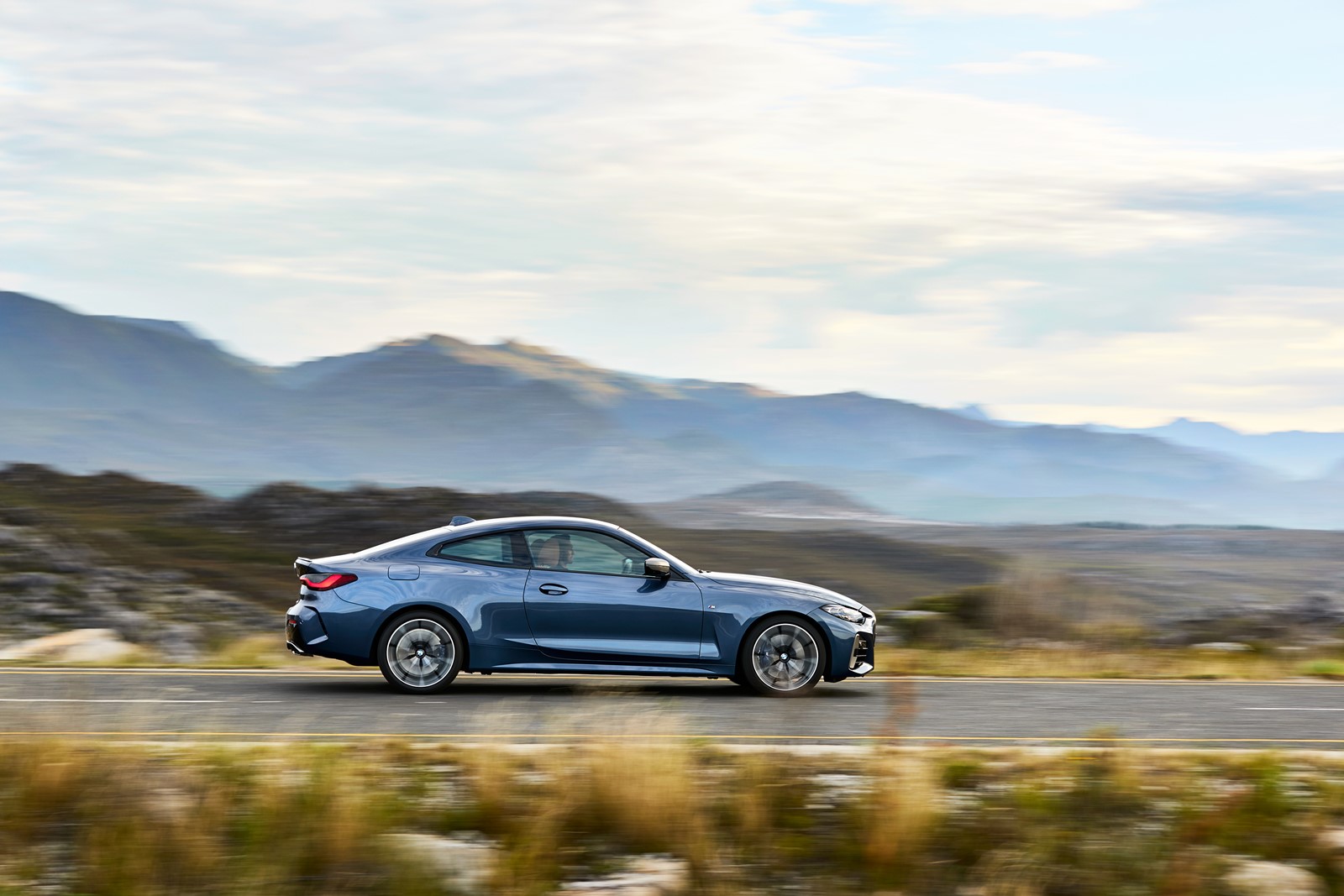 Bmw serie 4 coupe 2021 ya es oficial y sus rinones no pasan desapercibidos 30