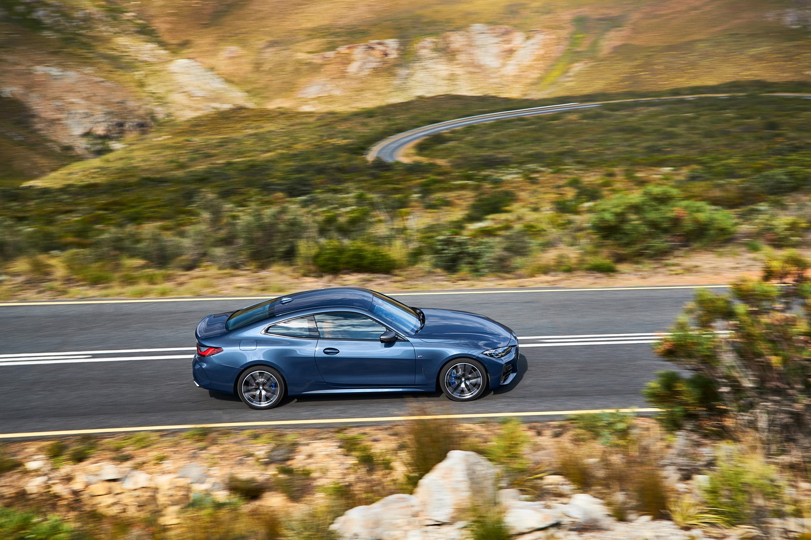 Bmw serie 4 coupe 2021 ya es oficial y sus rinones no pasan desapercibidos 32