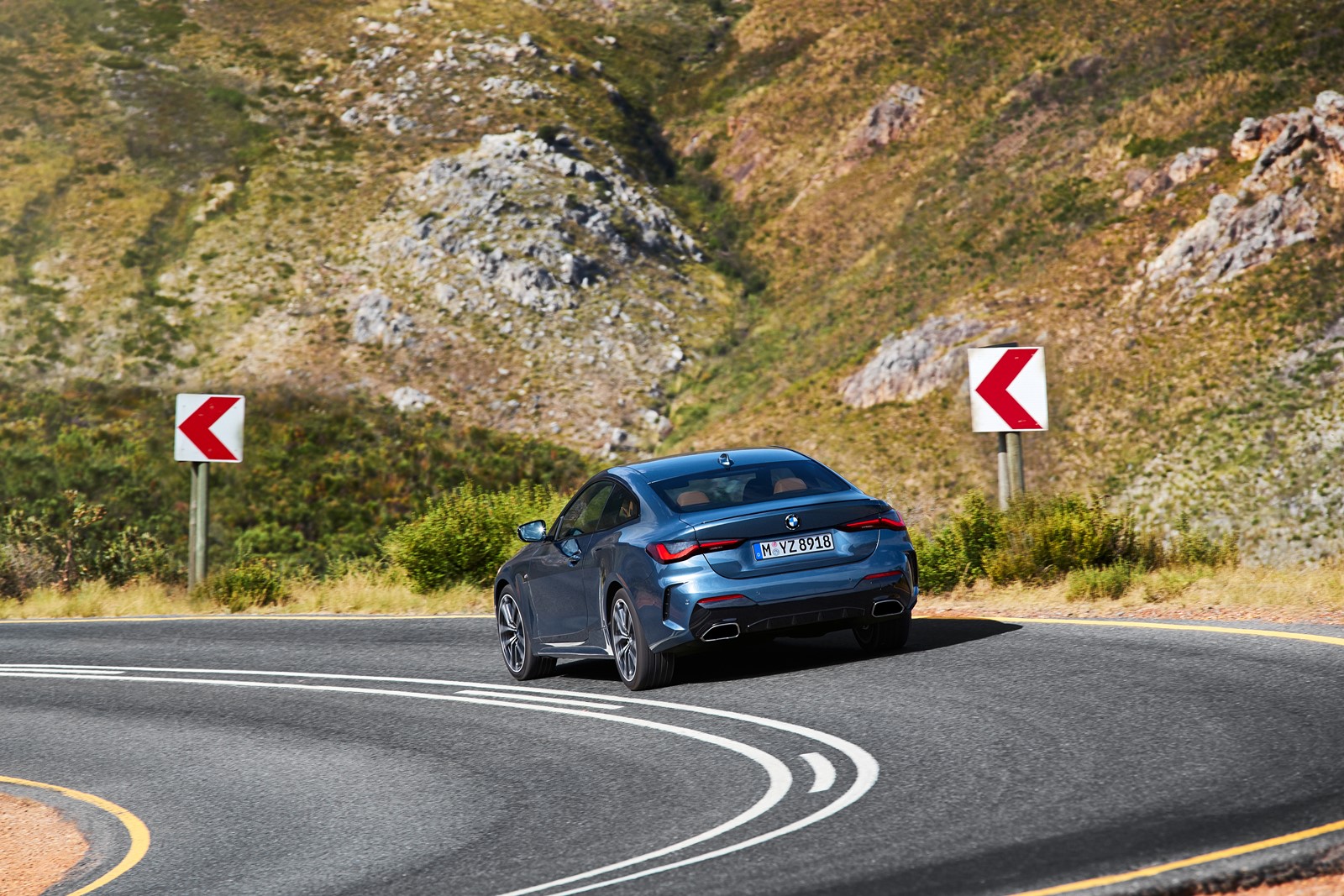 Bmw serie 4 coupe 2021 ya es oficial y sus rinones no pasan desapercibidos 34