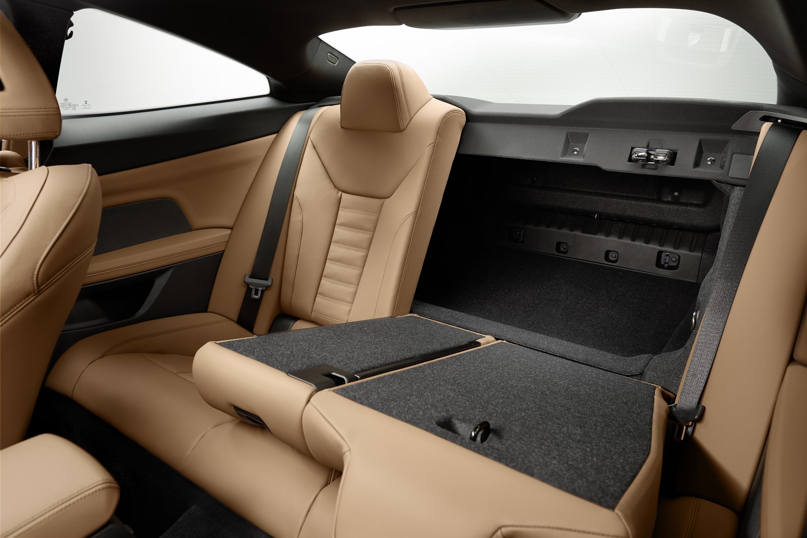 Bmw serie 4 coupe 2021 ya es oficial y sus rinones no pasan desapercibidos 49
