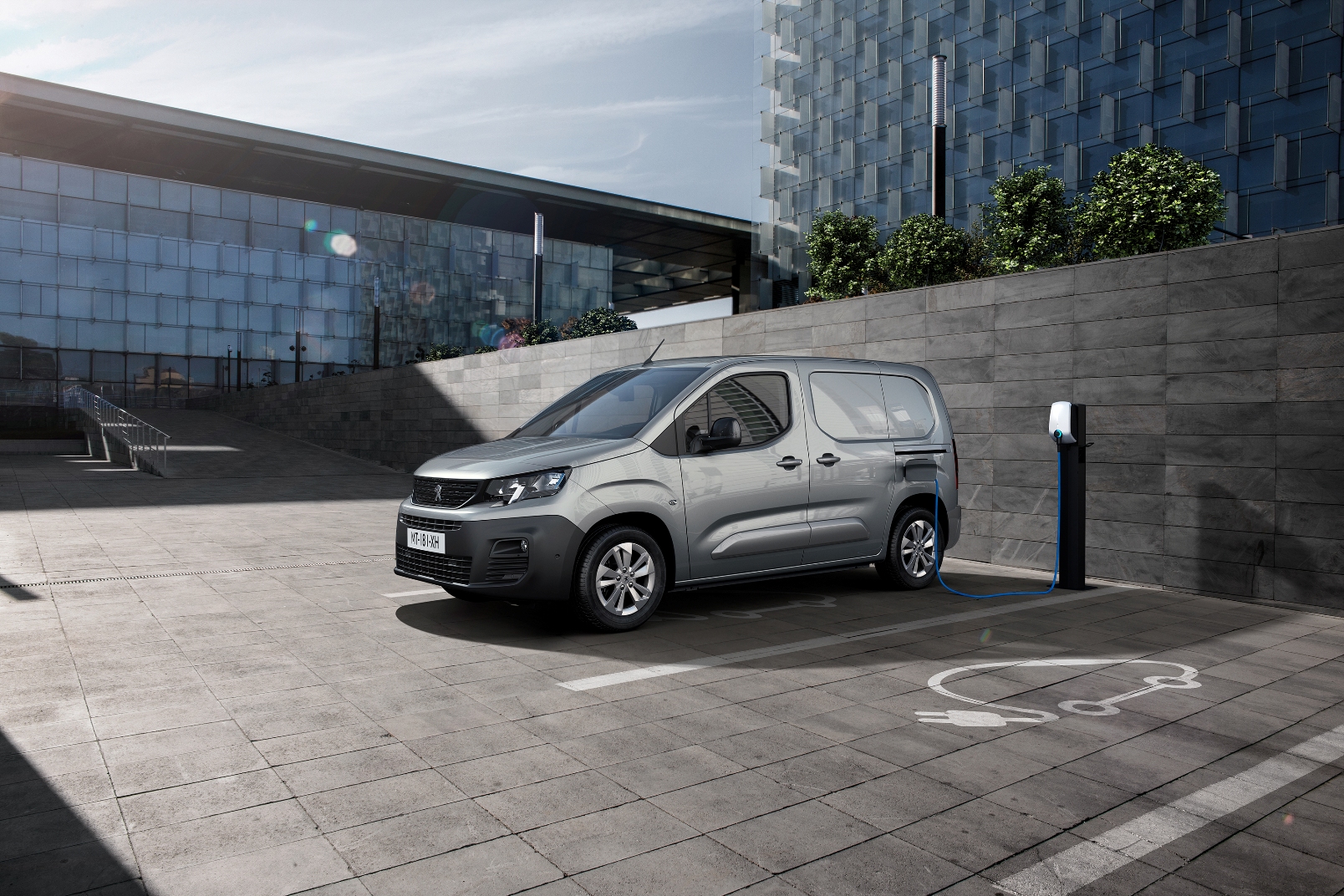 Peugeot-e-Partner-2021-1