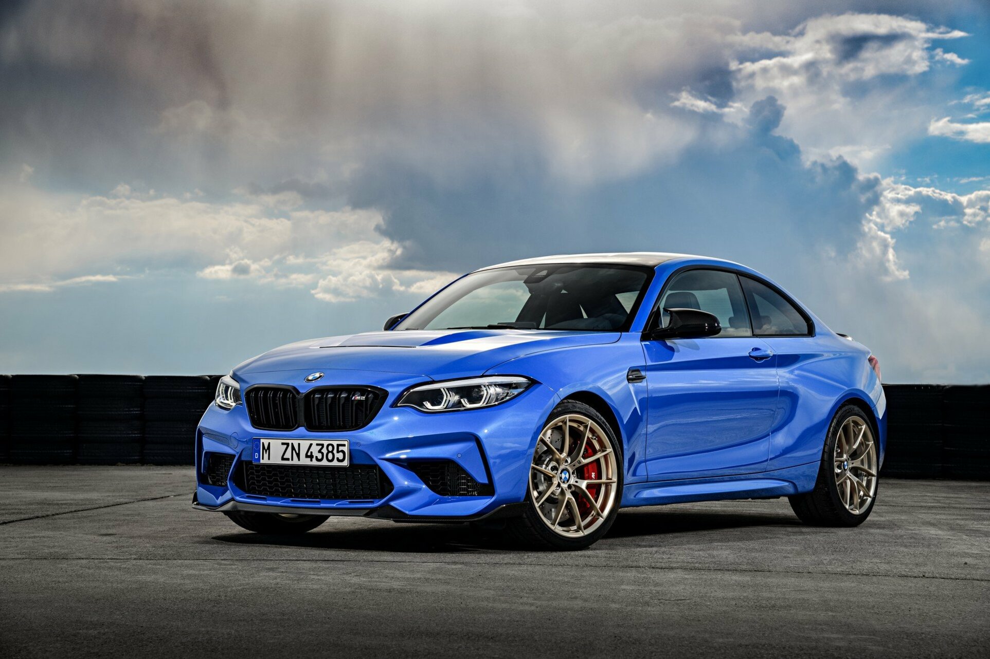 2020-bmw-m2-cs-4