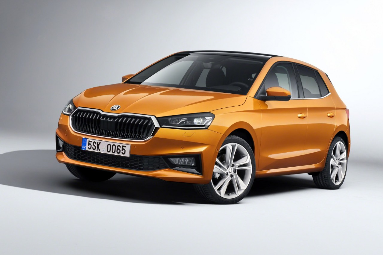 skoda-fabia-2021-2