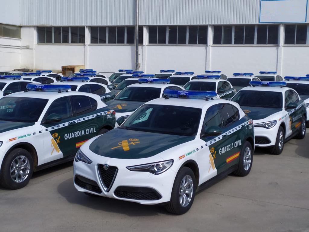 Alfa-Romeo-Stelvio-1