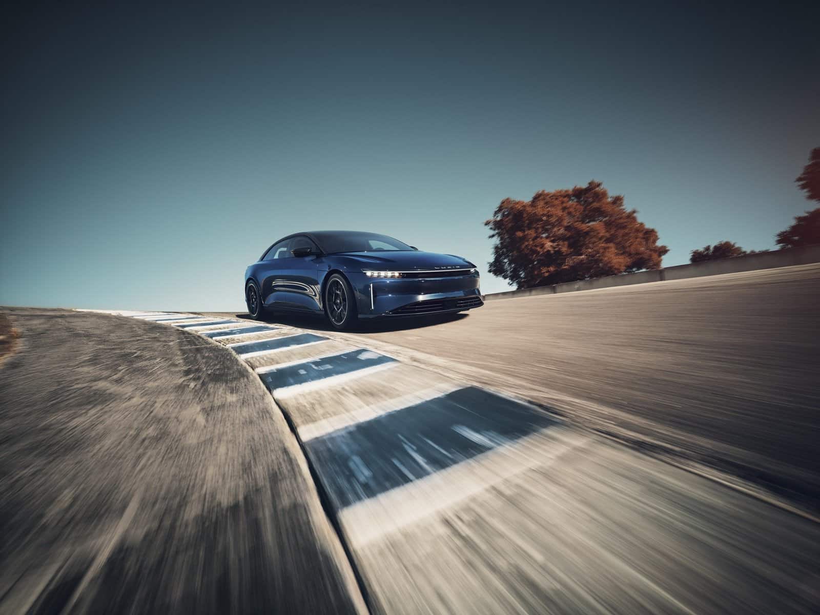 Lucid-Air-Sapphire-2023-6