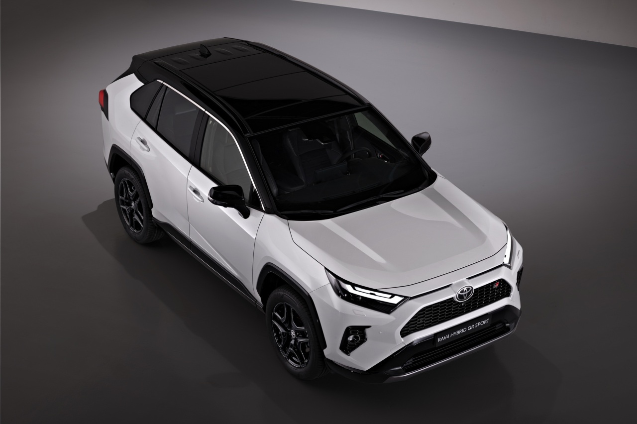 Toyota-RAV4-GR-Sport-8