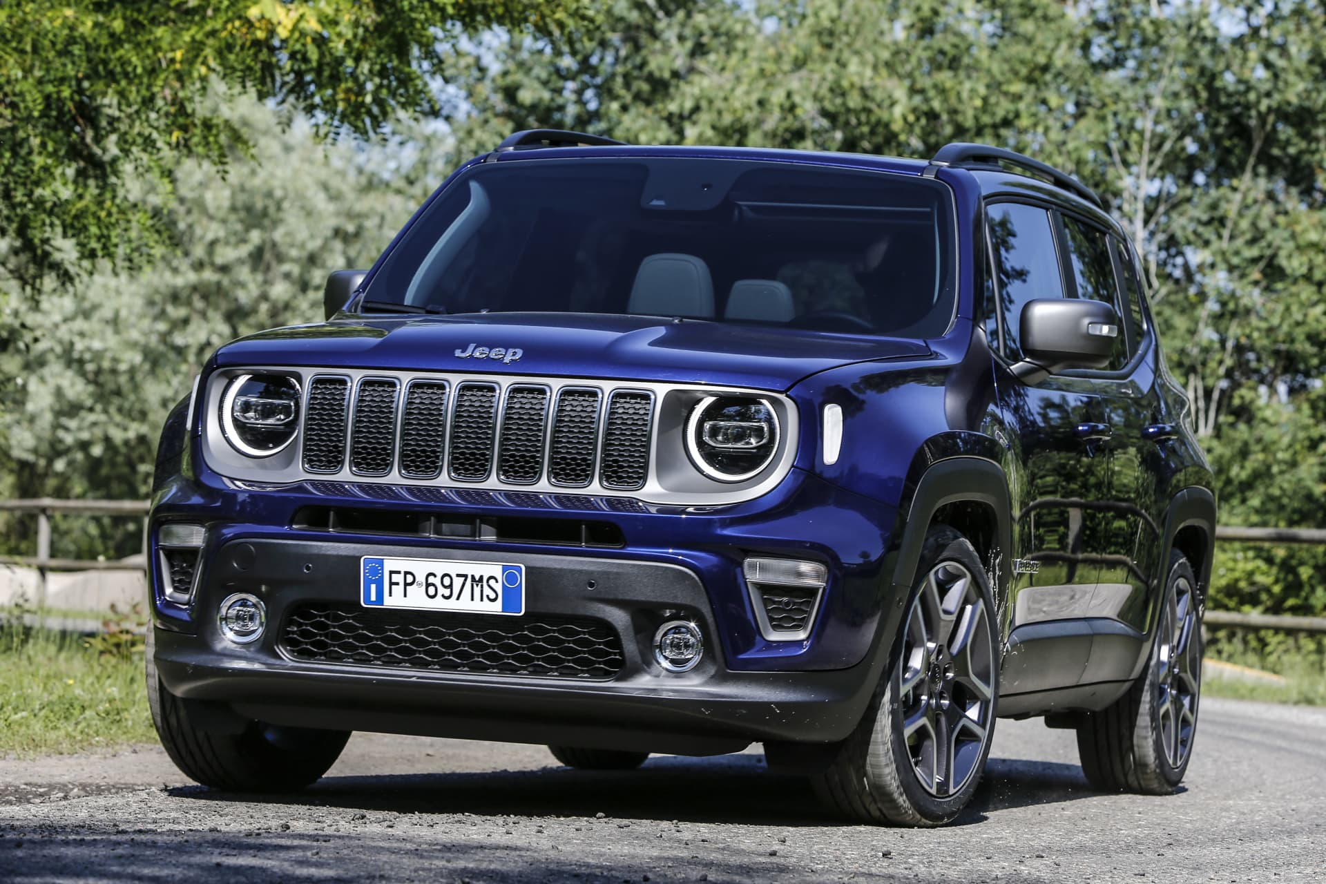 180620_jeep_new-renegade-my19-limited_04
