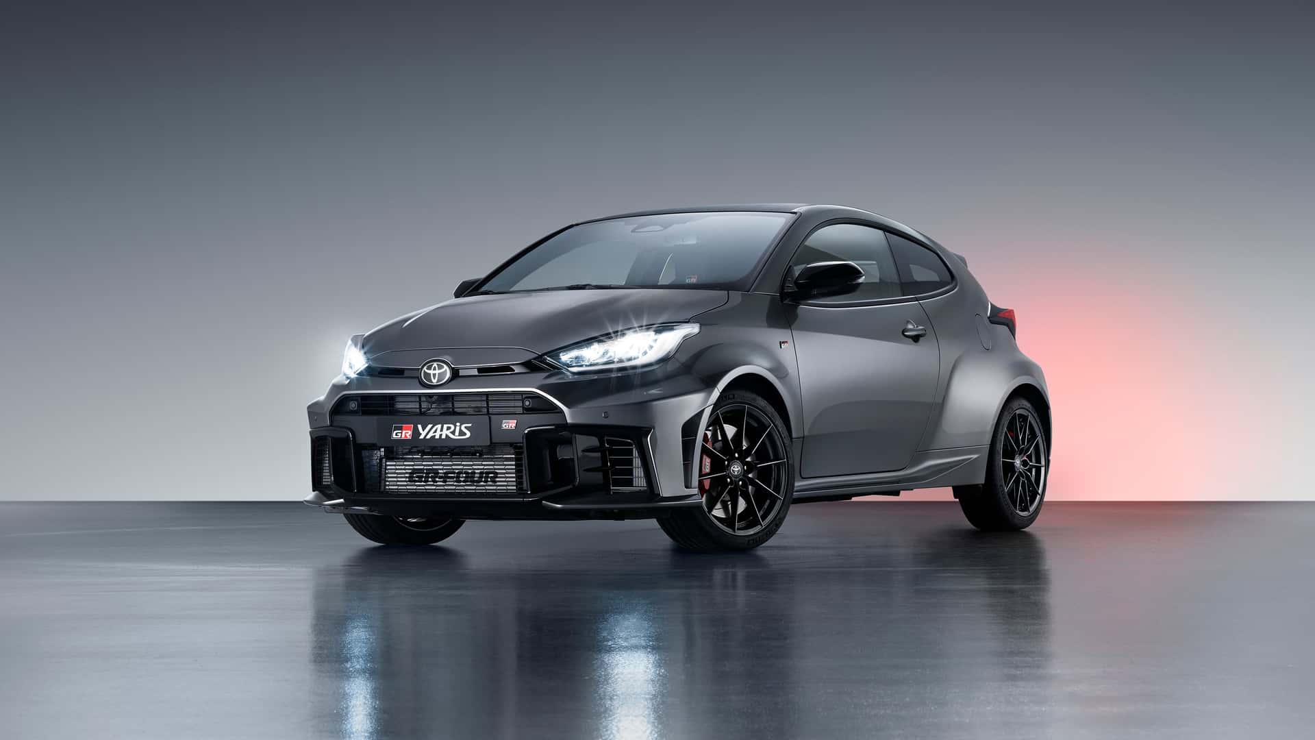 Toyota-GR-Yaris-2024-0